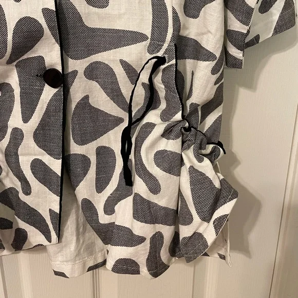 NWOT Adorable Lightweight Jacket - Picture 7 of 7